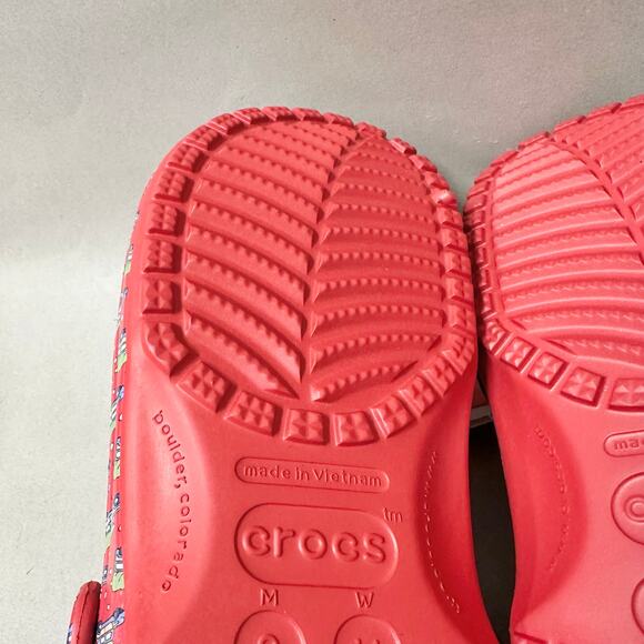 CROCS Classic Clog Vineyard Vines Holiday Red Whale Jibbitz Womens 11 Men 9 NWT - Picture 15 of 16